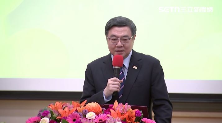 海鯤號試潛成功但藍白卡軍購 卓榮泰怒了