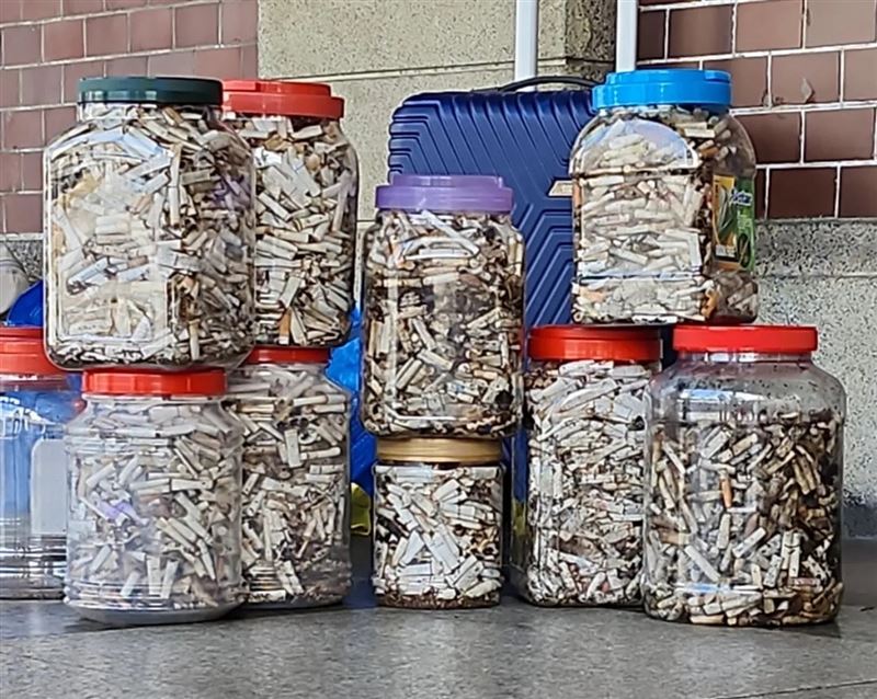 同學表示，菸蒂將用於藝術作品與展覽，讓垃圾循環再利用。（圖／「高中生的循環經濟團體」顧問林立提供）