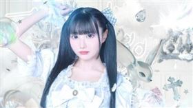 日本偶像女團CAL&RES成員杏仁みる，日前在社群平台X發文吐露心聲，坦言有一名宅男粉絲讓她心理與生理都承受極大壓力，甚至在活動現場「被噁心到吐出來」。（圖／翻攝自杏仁みるX平台）