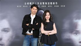 電影《無形》正如火如荼拍攝中，主演葉芷妤、鳳小岳首次以主演身分挑戰驚悚類型演出。（圖／發起日影視 提供） 