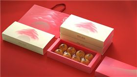 全家,陳耀訓蛋黃酥(圖／全家提供）