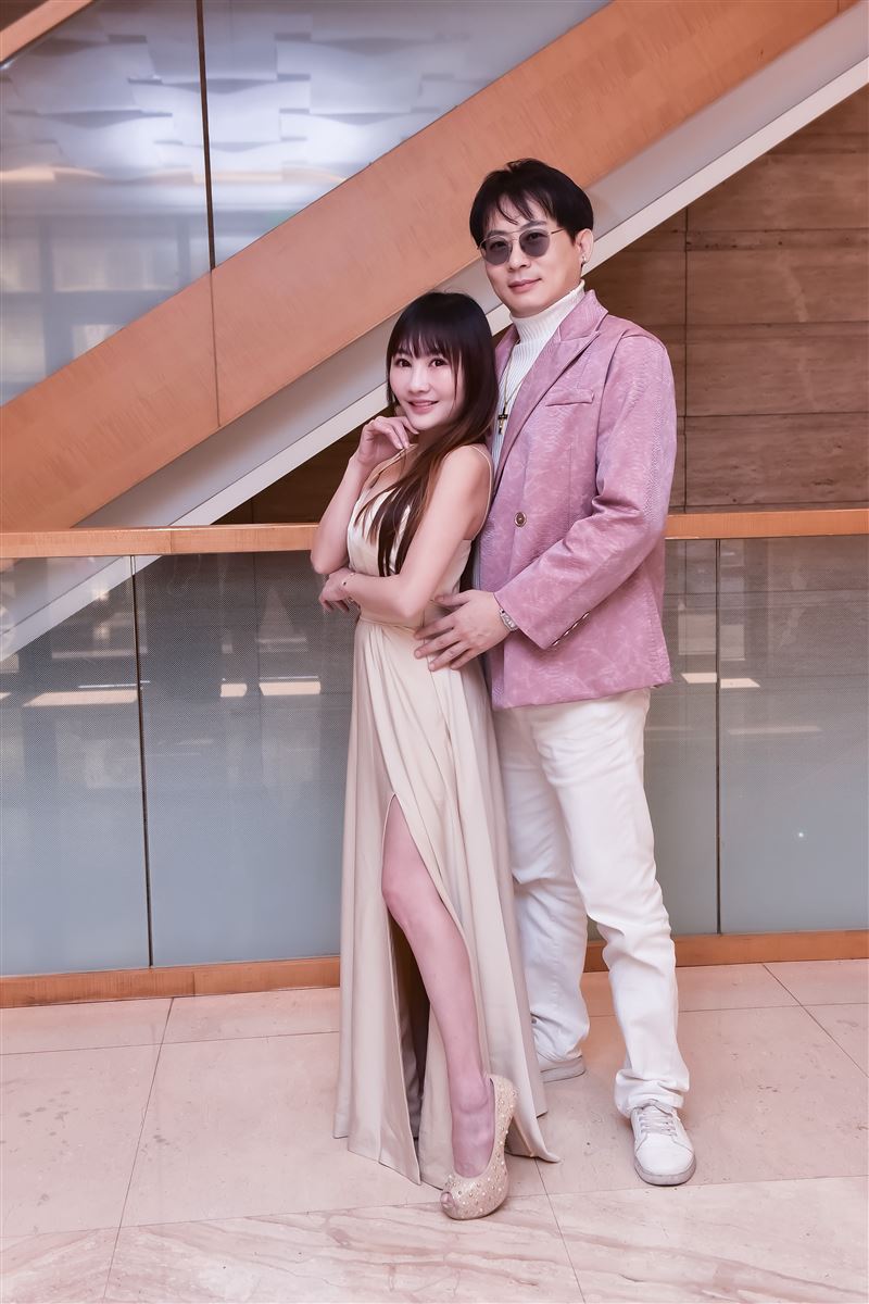 王宥忻與翁承旭再婚後，事業風生水起。（圖／女神愛啪啪提供）