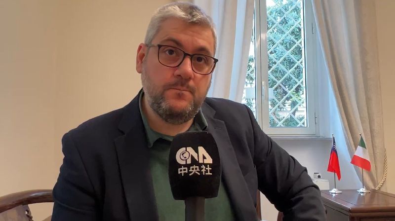 曾在香港任教10多年的李澳林（Aurelio Insisa）精通兩岸關係。（圖／中央社）