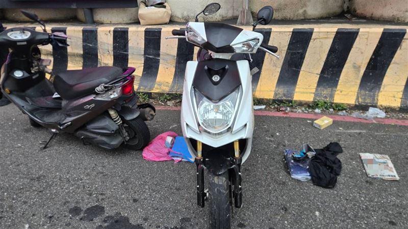 新/死亡車禍!機車越堤道撞護欄騎士慘死