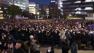 高市早苗街頭演說「人潮爆滿」　日網驚呆