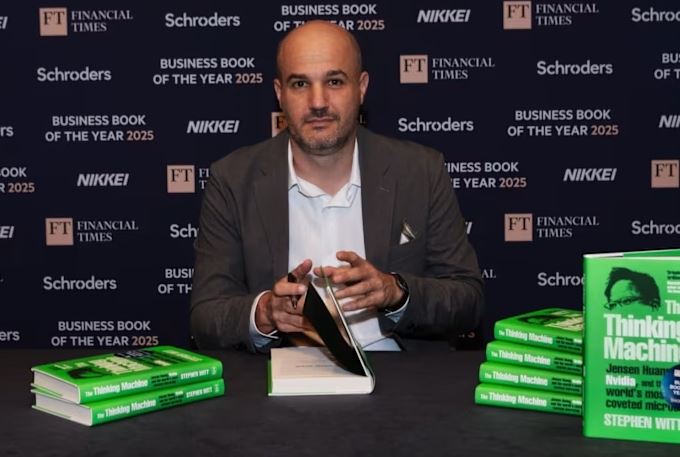 黃仁勳最害怕的5件事曝光。《黃仁勳傳》作者史帝芬．維特爆料：跟川普、中國、Gemini有關。（圖／記者鄭孟晃攝影、翻攝自NVIDIA官網、翻攝自《Financial Time》、天下文化提供）