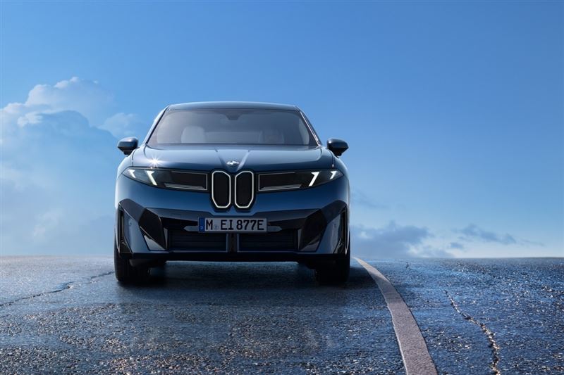 新世代BMW iX3電動休旅。（圖／翻攝BMW網站）