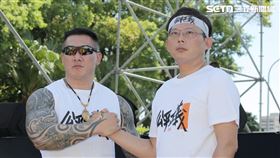 ▲「七月十六上凱道，公平正義救台灣」館長陳之漢、前立委黃國昌握手（圖／記者楊澍攝影）