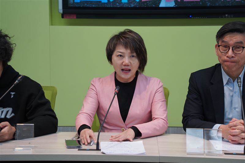 范雲登記參選黨團書記長（圖／翻攝自范雲臉書）