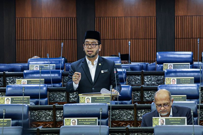 馬拉西亞宗教事務部長哈山語出驚人：「工作壓力大也會變同志。」網酸：全辦公室都該出櫃了。（圖／翻攝自X平台 @DailyExpress_MY）