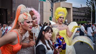 工作壓力大會變同志？網：全辦公室該出櫃