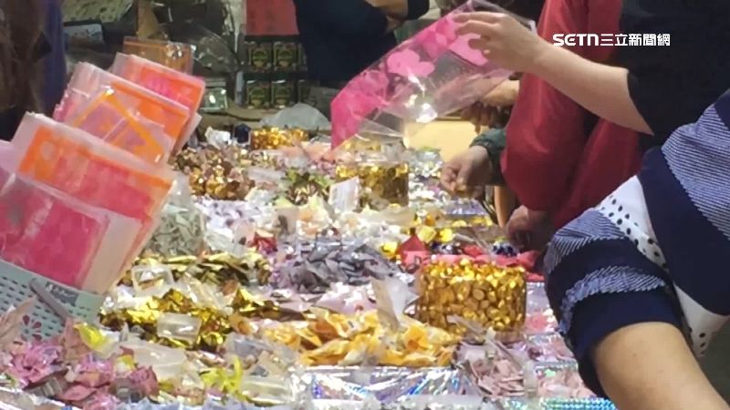 獨/秤重糖「1克1元」民眾結帳2500元驚呆