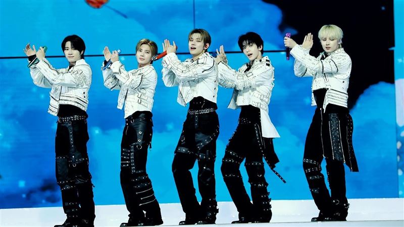 TXT演唱會「突放送事故」他機智反應曝光