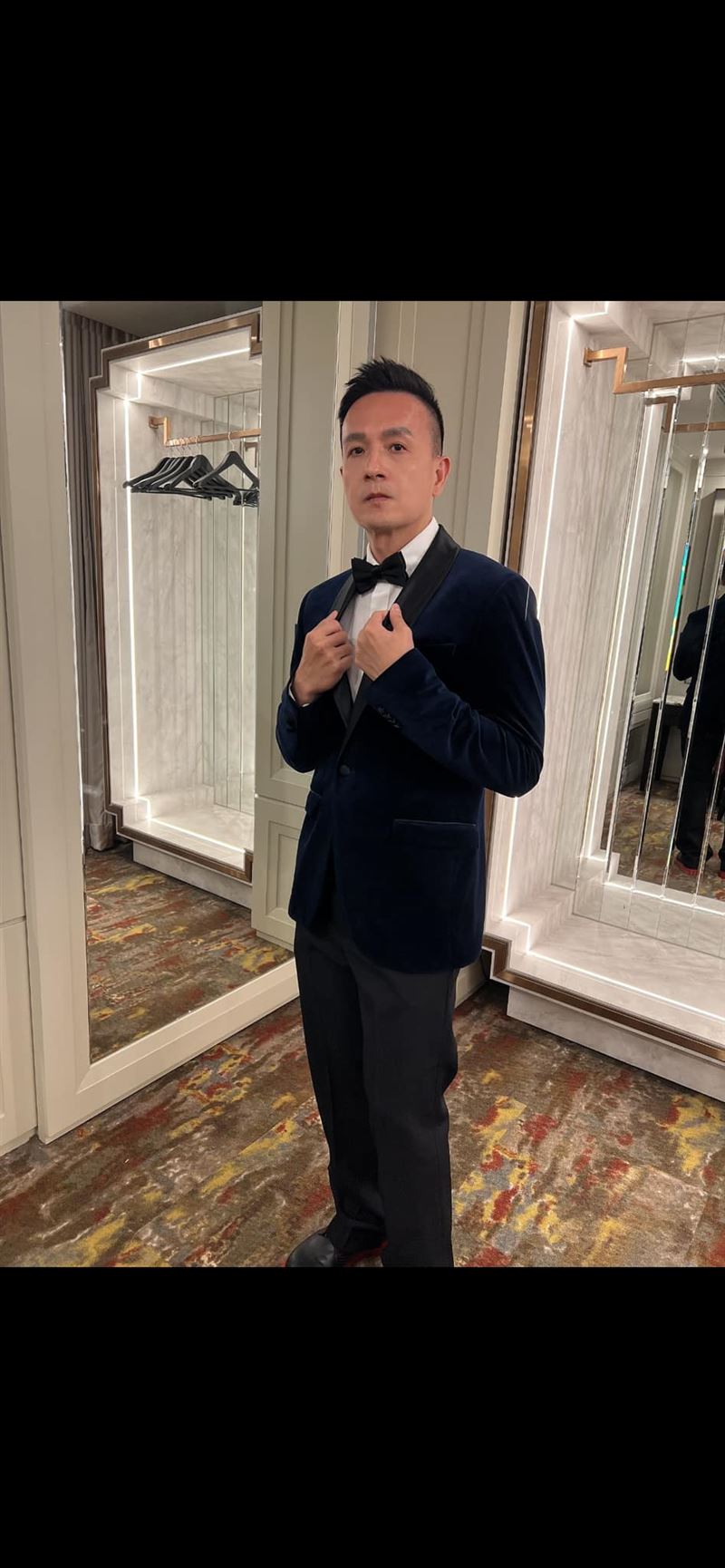 小鐘認為，現代人應該為自己而活。（圖／翻攝自小鐘FB）