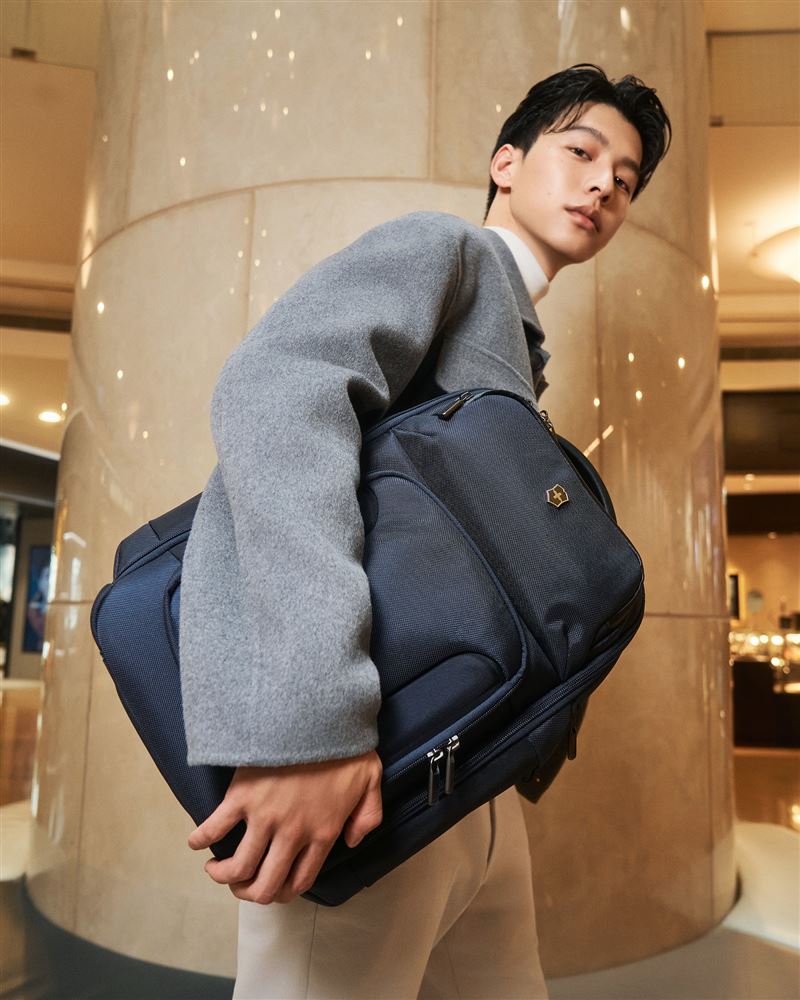 Werks Traveler 7.0系列極致工藝為高效商旅而生,工作旅途無縫切換。(圖/品牌業者提供)