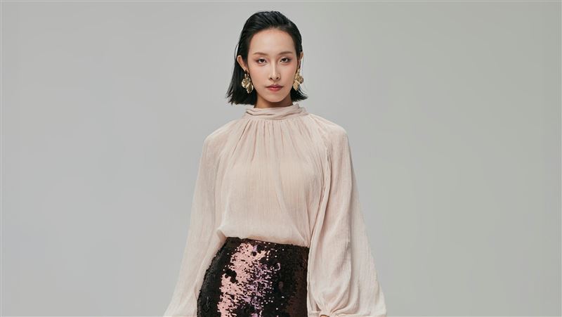 陳大天閃兵形象重挫 劉樸升格人妻首過年