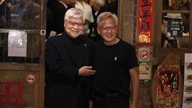 4TH兆元宴2026.01.31台積電魏哲家 輝達黃仁勳 磚窯門口握手經典（圖／記者鄭孟晃攝影）