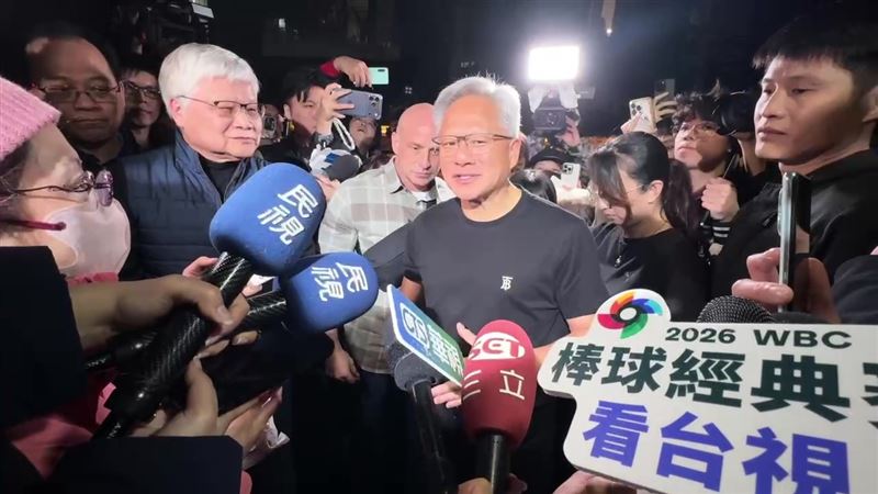 AI 雙雄同框慶功！黃仁勳、魏哲家私廚宴預告：2026會是破紀錄之年。(圖/三立電視)