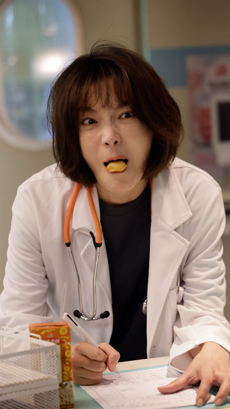 蔡淑臻戲裡戲外都靠「吃」紓壓 。（圖／中天綜合台提供）