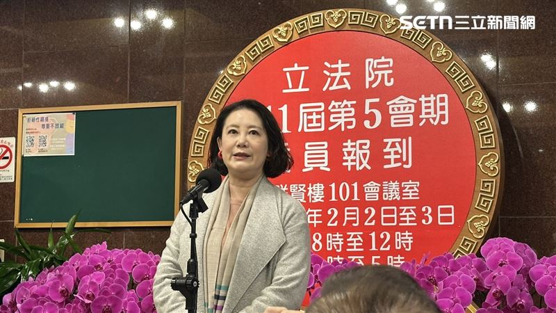 總召之爭!吳思瑤讚:柯蔡都是the best