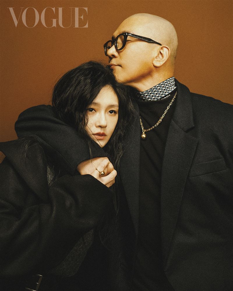 大S早在2005年寫下答案：翻開蝴蝶飛了，看懂大S徐熙媛深藏對具俊曄的愛。（圖／VOGUE提供）