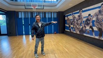 謝典霖豪宅蓋挑高籃球場　風水師1事警告