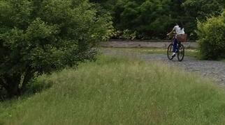 台中都會公園草叢怪怪的⋯撥開驚見白骨！