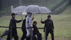 姜元來輪椅現身。（圖／記者趙于瑩攝影）