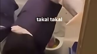 15小時航班廁所故障　空服員被迫手挖馬桶