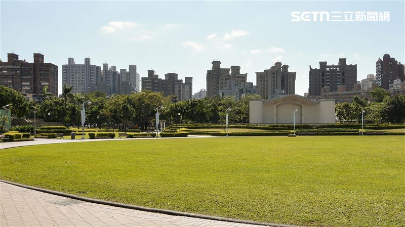 近年不少台北退休族出售原有房屋後，搬到中永和、新店、三峽等新北市「機能、醫療、環境優質」區域。（圖／記者陳韋帆攝影）