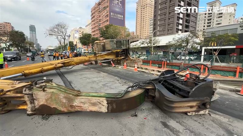 目前事故原因還在調查中。（圖／記者涂永全攝影）