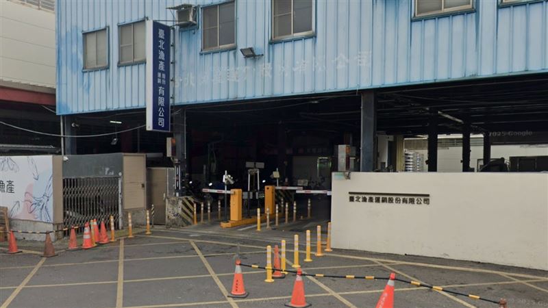 17歲女抱病上工!遭捲入保麗龍機台慘死