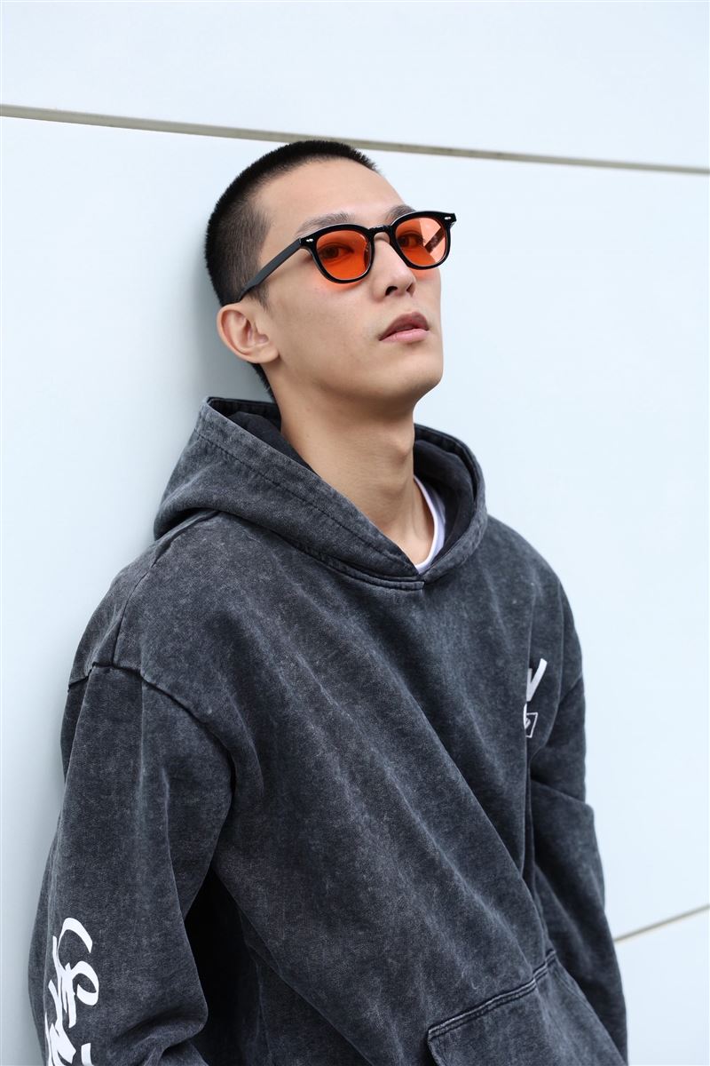 Ozone煥鈞分享軍中生活，笑說意外治好挑食問題。（圖／索尼音樂提供）