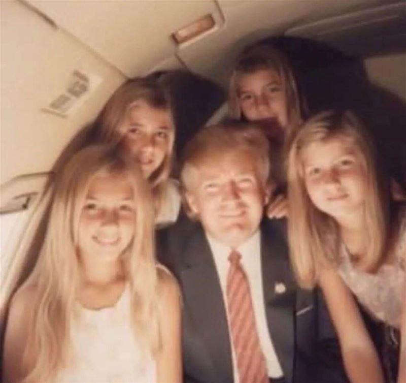 美國總統川普早年和淫魔富豪交往密切，不過他稱早就斷絕來往，從沒登過島。（圖／翻攝自X平台 @HustleBitch_）