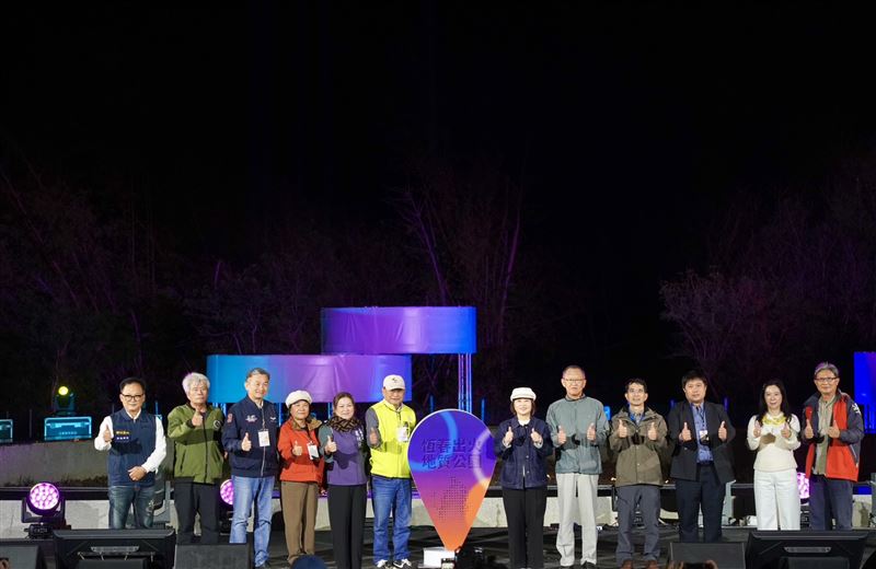 水火共生奇景登場，恆春出火地質公園正式啟用！（圖／屏東縣政府提供）