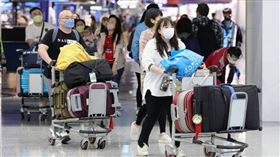 一名網友近日在社群平台分享出國時遇到的行李糾紛。（示意圖／方萬民攝）