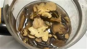 夏男迷信網路中藥偏方，自己買煮藥材導致急性中毒不省人事。（翻攝畫面）