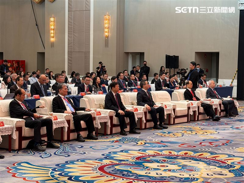 國共兩黨智庫論壇「兩岸交流合作前瞻論壇」開幕（圖／國民黨提供）