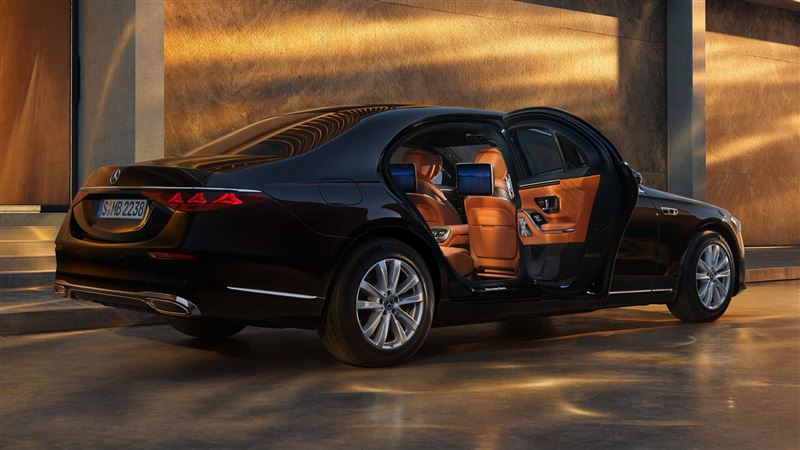 賓士S680 Guard防彈車採用最高規格打造。（圖／翻攝Mercedes-Benz網站）