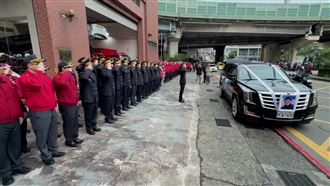 勇消詹能傑最後巡禮　同仁悲喊：一路好走