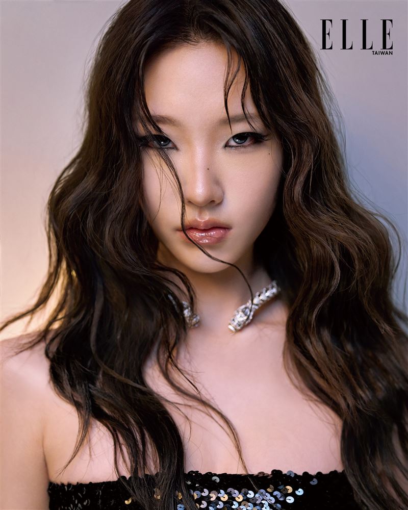 Elly就讀美國南加大。（圖／《ELLE》國際中文版雜誌提供）