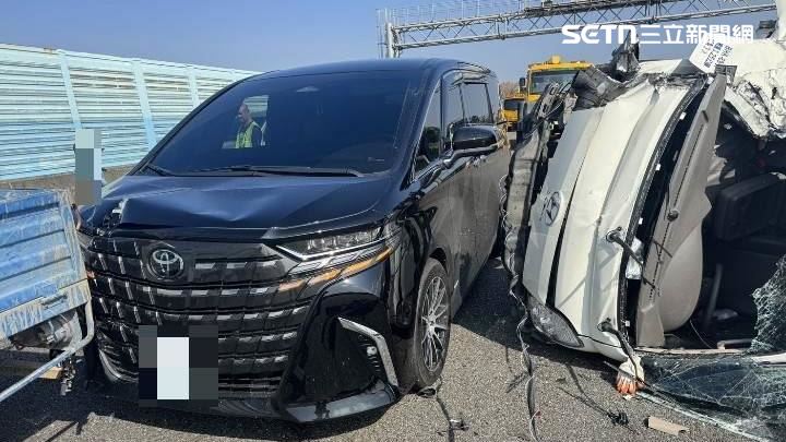 國1彰化段5車連環撞！車陣回堵4km