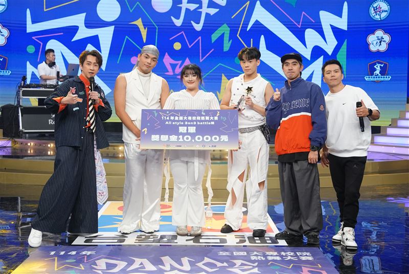 「All Style 3on3 Battle」冠軍由「Waxizhengmei」勝出。（圖／民視提供）