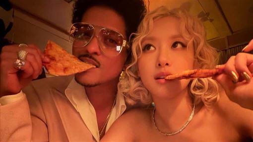 火星人曬Rosé合照　揭兩人演出後先做1事