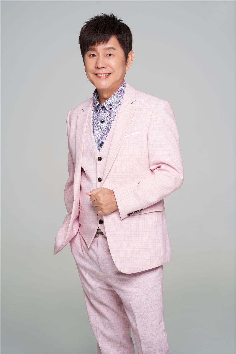 黃西田參加鑽石舞台之夜演唱會。(圖/萬星傳播提供)