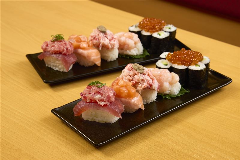 壽司郎「豪滿足奢華海鮮拼盤」開賣。（圖／壽司郎）