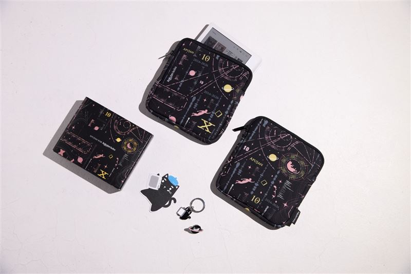 樂天Kobo攜手國際時裝品牌APUJAN推出書展限定聯名系列。（圖／品牌業者提供）