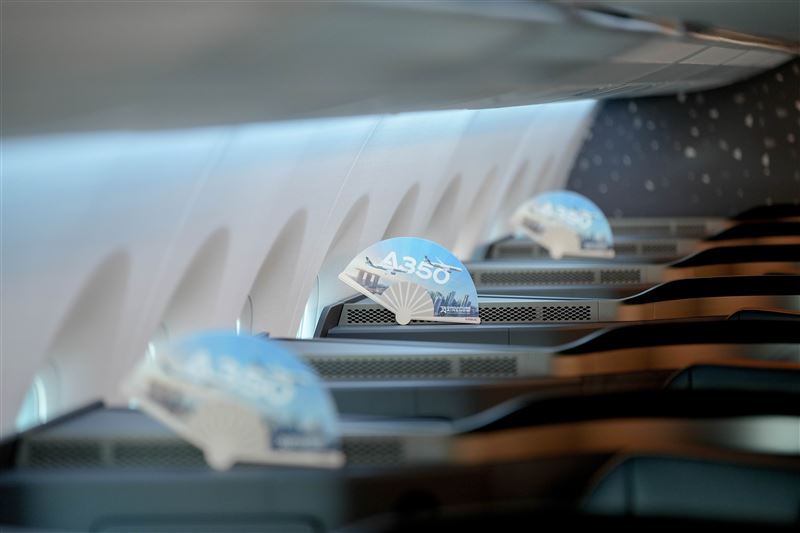 星宇A350-1000內裝首曝光，內裝採4艙等配置，包含4席頭等艙、40席商務艙、36席豪華經濟艙、270席經濟艙，共350個座位。（圖／星宇航空提供）