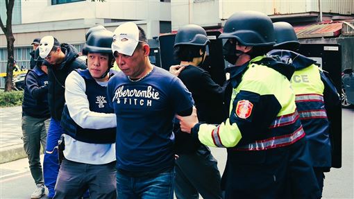 板橋「銀行一條街」驚聞槍響！結局竟是