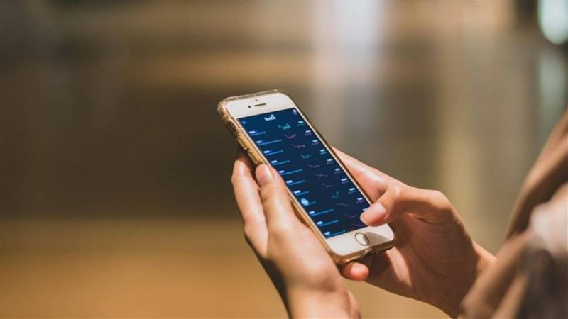 27歲男投機賠半桶金!崩潰:像上下班機器